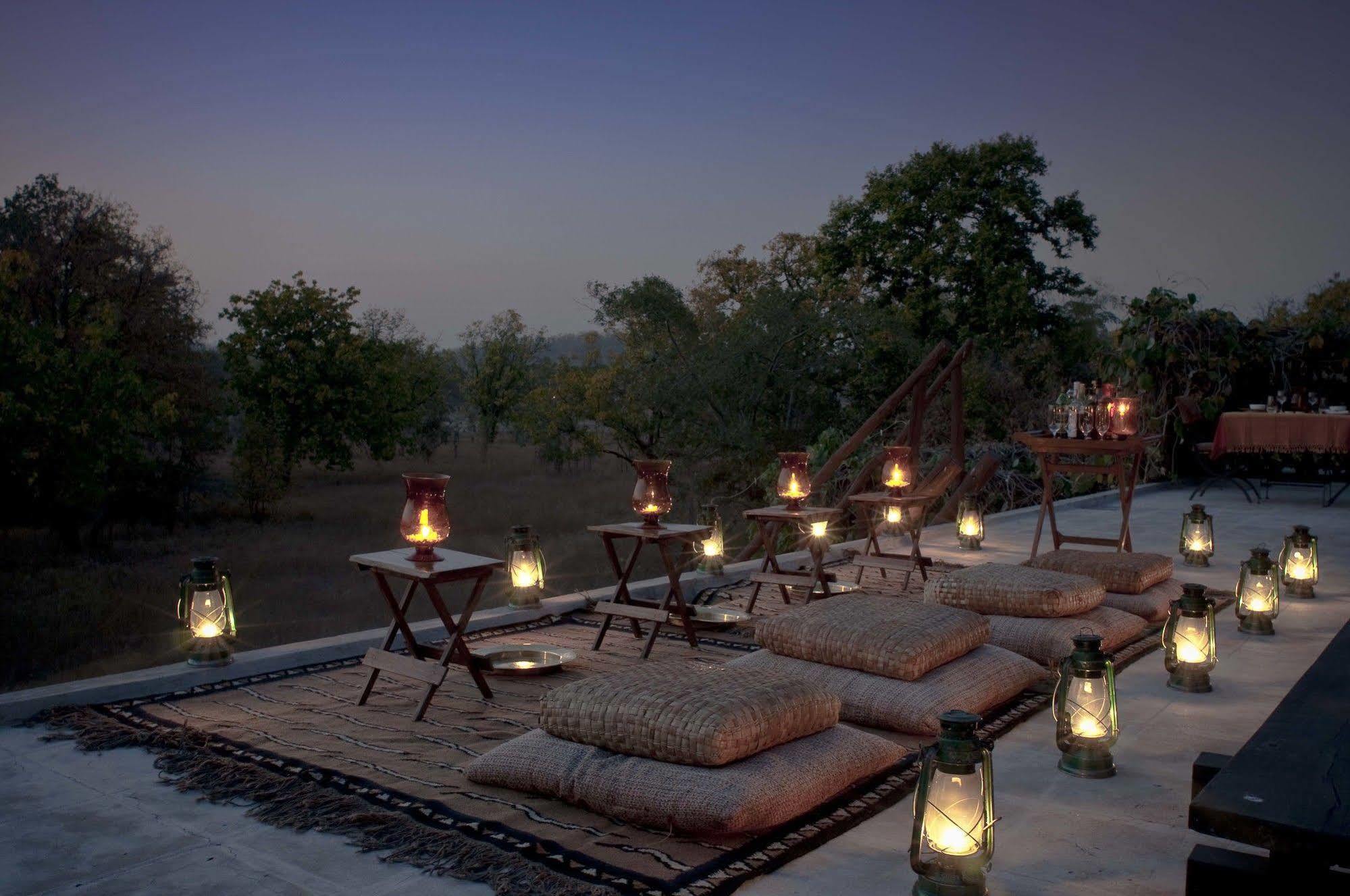 Mahua Kothi, Bandhavgarh National Park Hotel Tāla Exterior photo